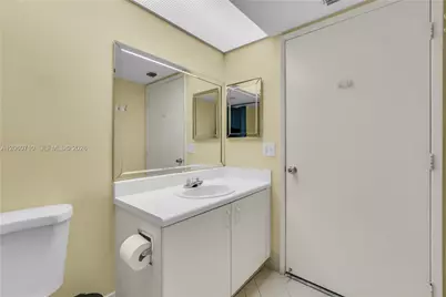 750 SW 138th Ave #304F, Pembroke Pines, FL 33027 - Photo 25
