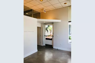 721 NE 3rd Ave, Fort Lauderdale, FL 33304 - Photo 3