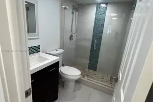 9520 SW 8th St, Miami, FL 33174 - Photo 19