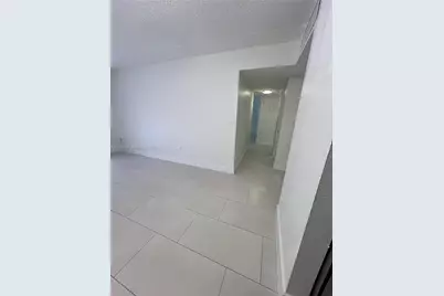 9520 SW 8th St #118, Miami, FL 33174 - Photo 17