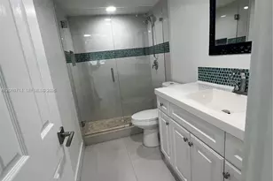 9520 SW 8th St, Miami, FL 33174 - Photo 25