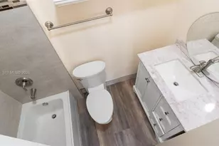 6515 Colonial Dr, Margate, FL 33063 - Photo 7