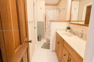 9395 Nassau Dr, Cutler Bay, FL 33189 - Photo 19
