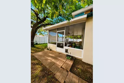 9395 Nassau Dr, Cutler Bay, FL 33189 - Photo 3