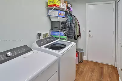 3447 Silverstone Court, Plant City, FL 33566 - Photo 17