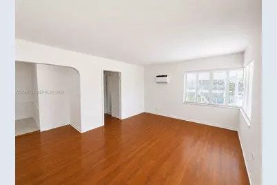7407 Byron Ave #3, Miami Beach, FL 33141 - Photo 5