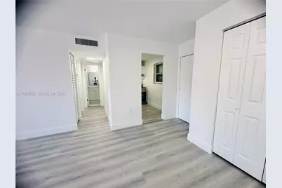 6095 W 18th Ave #S219, Hialeah, FL 33012 - Photo 19