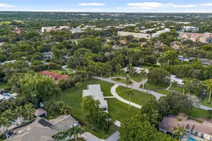 360 Holly Ln, Plantation, FL 33317 - Photo 55