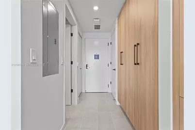 121 NE 5th St #504, Miami, FL 33132 - Photo 51