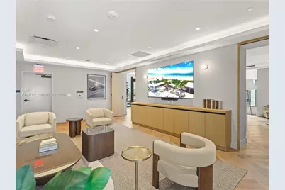 121 NE 5th St #504, Miami, FL 33132 - Photo 29