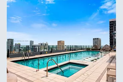 121 NE 5th St #504, Miami, FL 33132 - Photo 23
