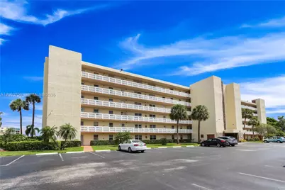 131 SE 3rd Ave #101, Dania Beach, FL 33004 - Photo 31