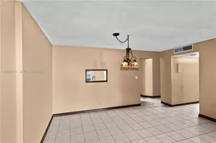 131 SE 3rd Ave, Dania Beach, FL 33004 - Photo 15