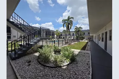 415 NE 2nd St #217, Hallandale Beach, FL 33009 - Photo 19