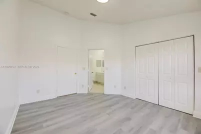 728 SW 122nd Ave, Pembroke Pines, FL 33025 - Photo 19