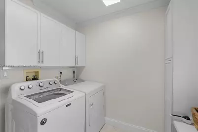 424 Sailboat Cir, Weston, FL 33326 - Photo 21