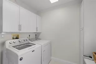 424 Sailboat Cir, Weston, FL 33326 - Photo 21