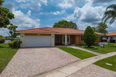 424 Sailboat Cir, Weston, FL 33326 - Photo 7