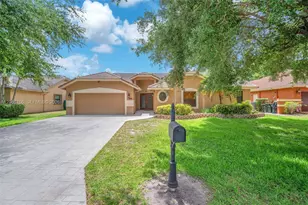 5143 NW 42nd Terrace, Coconut Creek, FL 33073 - Photo 3