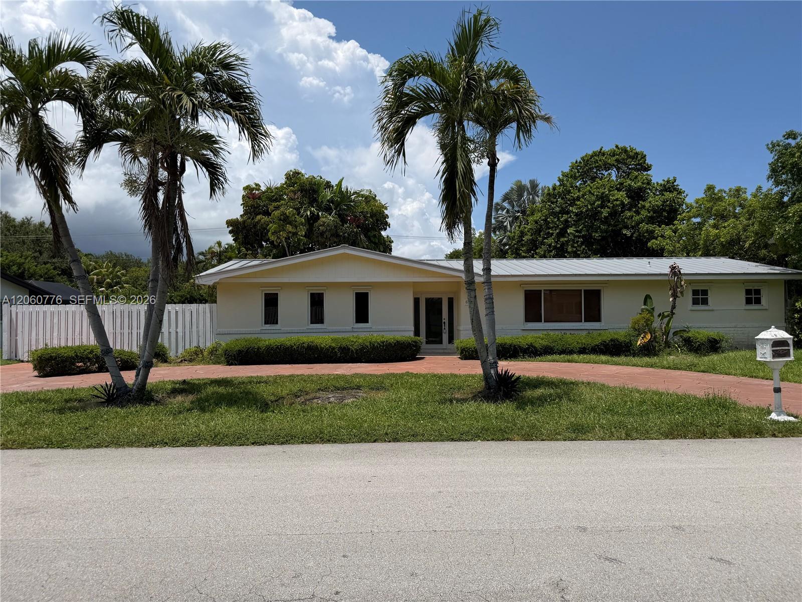 6305 Marlin Dr - 6305 Marlin Dr, Coral Gables, FL 33158 Luxury Property | Jose Angel Pina