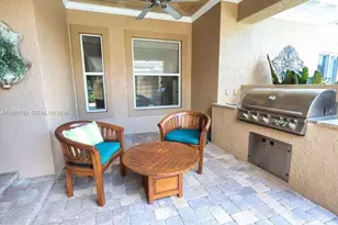 9030 Castle Harbour Cir, Vero Beach, FL 32963 - Photo 9