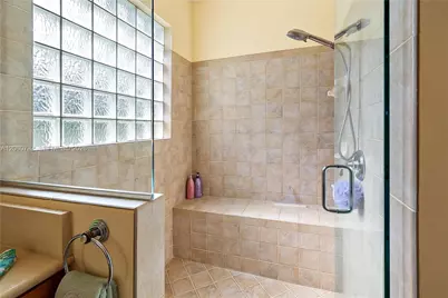 9030 Castle Harbour Cir, Vero Beach, FL 32963 - Photo 33