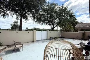 8731 NW 153rd Terrace, Miami Lakes, FL 33018 - Photo 23