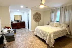 8731 NW 153rd Terrace, Miami Lakes, FL 33018 - Photo 9