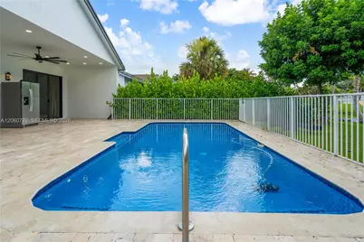758 Lake Wellington Dr, Wellington, FL 33414 - Photo 29
