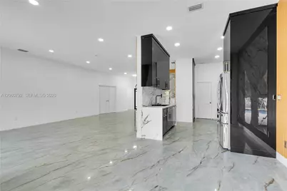 758 Lake Wellington Dr, Wellington, FL 33414 - Photo 13