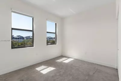 8031 NW 104th Ave #31, Doral, FL 33178 - Photo 13