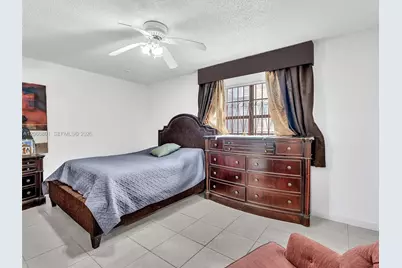 13500 NE 3rd Ct #121, North Miami, FL 33161 - Photo 15