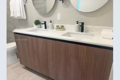 580 72nd St #602, Miami Beach, FL 33141 - Photo 5