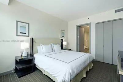 1395 Brickell Ave #2902, Miami, FL 33131 - Photo 13