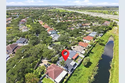 9011 NW 193rd Ter, Hialeah, FL 33018 - Photo 35