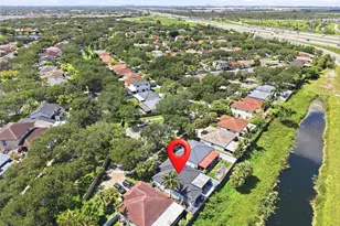 9011 NW 193rd Ter, Hialeah, FL 33018 - Photo 35