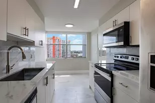 1200 NE Miami Gardens Dr, Miami, FL 33179 - Photo 1