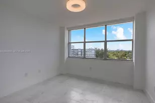 1200 NE Miami Gardens Dr, Miami, FL 33179 - Photo 9