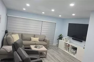 220 NW 87th Ave, Miami, FL 33172 - Photo 3