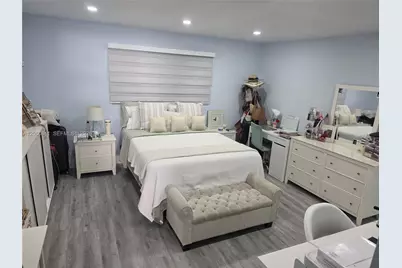 220 NW 87th Ave #K219, Miami, FL 33172 - Photo 7