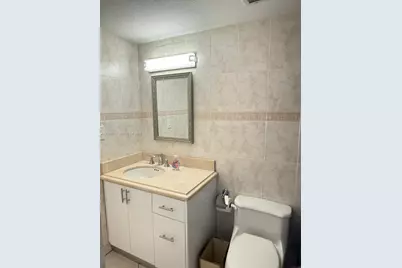2625 Collins Ave #810, Miami Beach, FL 33140 - Photo 11
