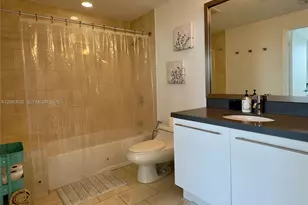 90 SW 3rd St, Miami, FL 33130 - Photo 15