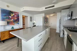 90 SW 3rd St, Miami, FL 33130 - Photo 5