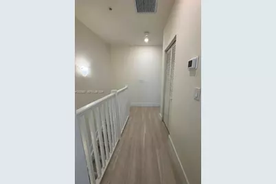 10270 NW 66th St #101, Doral, FL 33178 - Photo 5