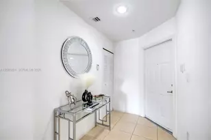 11403 NW 89th St, Doral, FL 33178 - Photo 7