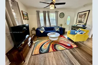1710 NE 5th Ct #1712, Fort Lauderdale, FL 33301 - Photo 3