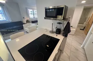 1390 Ocean Dr, Miami Beach, FL 33139 - Photo 19