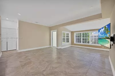 818 NE 3rd St, Hallandale Beach, FL 33009 - Photo 1
