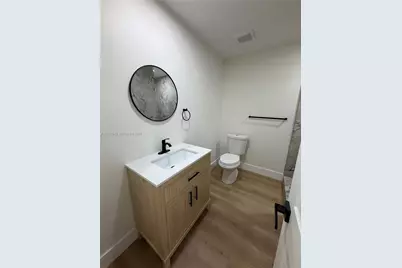 708 SW 7th Ave #1, Hallandale Beach, FL 33009 - Photo 17