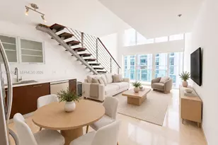 41 SE 5th St, Miami, FL 33131 - Photo 1